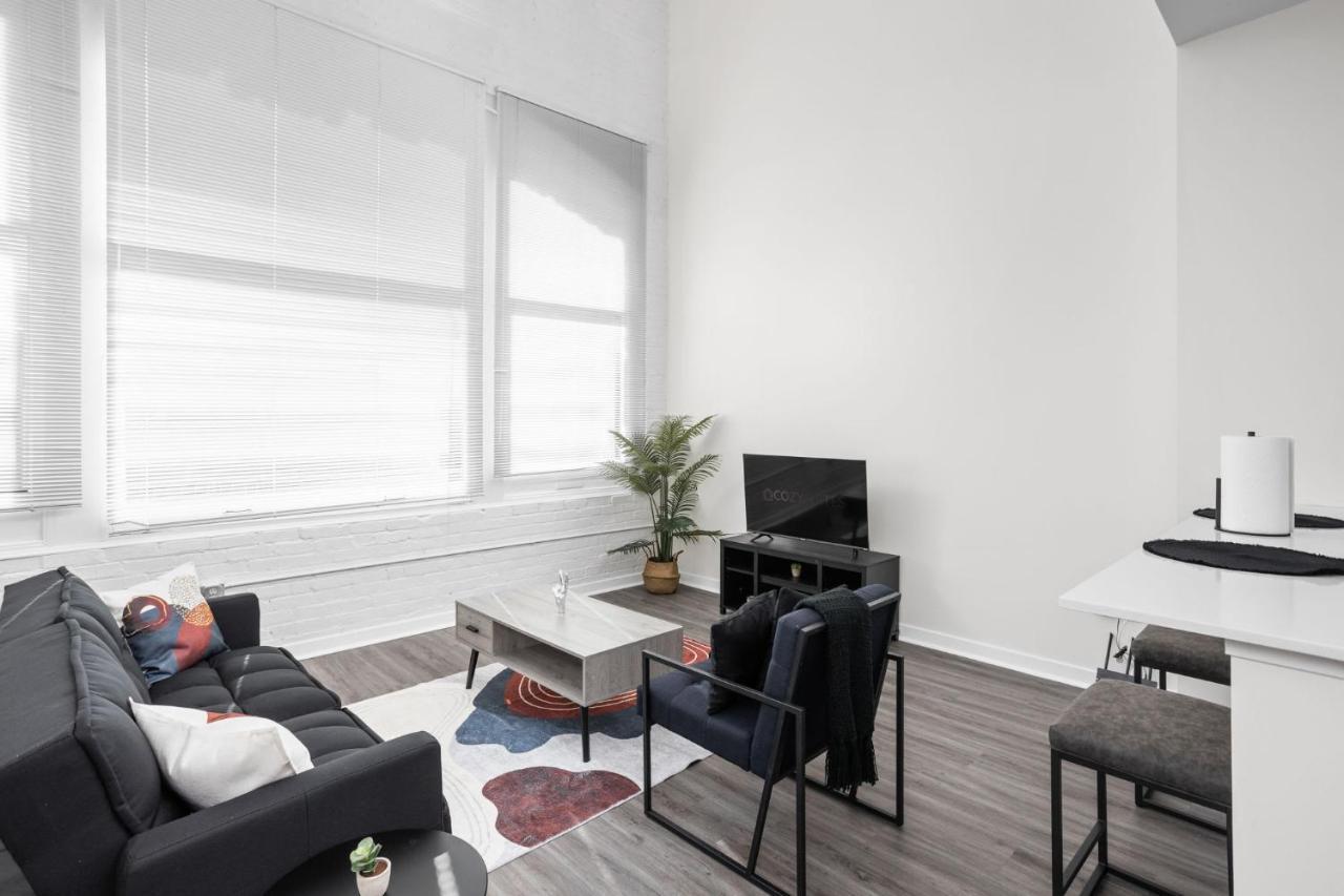 2Br 2Ba In The Block Apartment By Cozysuites Индианаполис Экстерьер фото